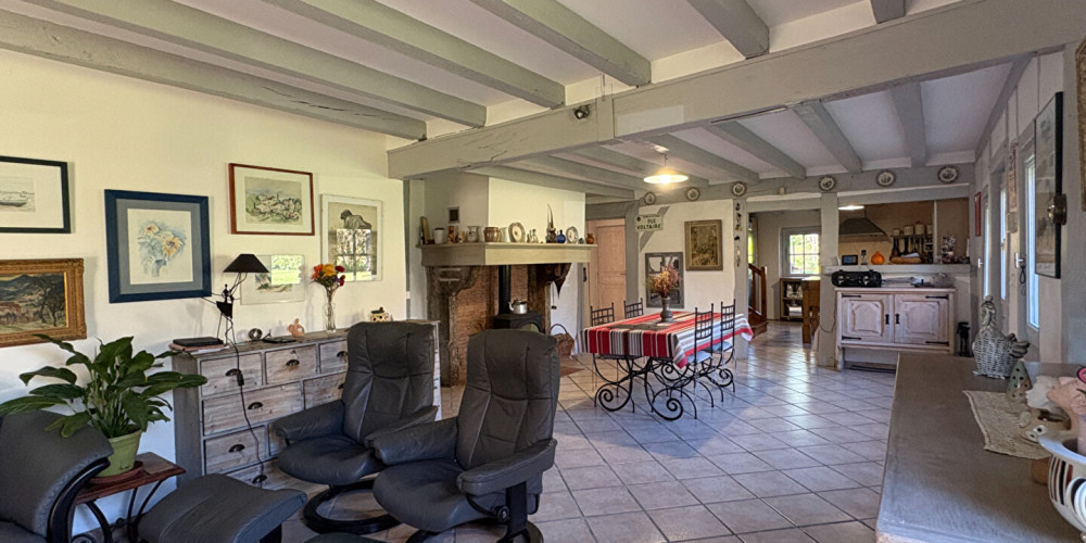 maison à RION DES LANDES (40370)